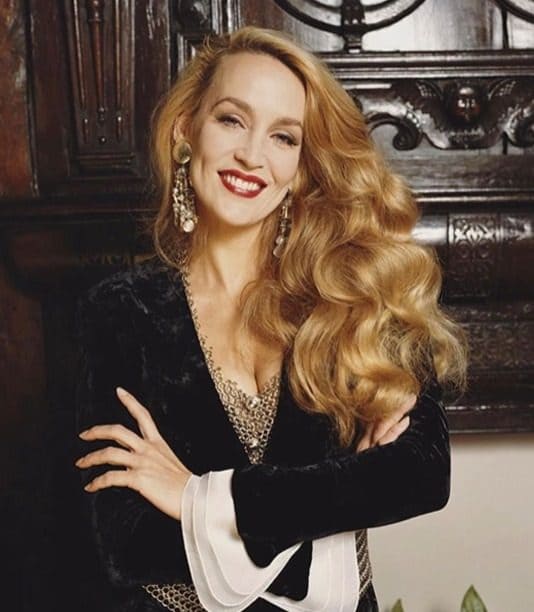 Jerry Hall Wiki, Age, Bio, Relationships, Net Worth & More - 3